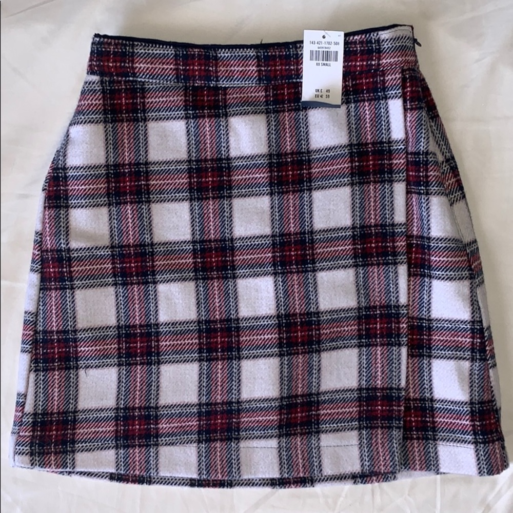Abercrombie & Fitch plaid skirt